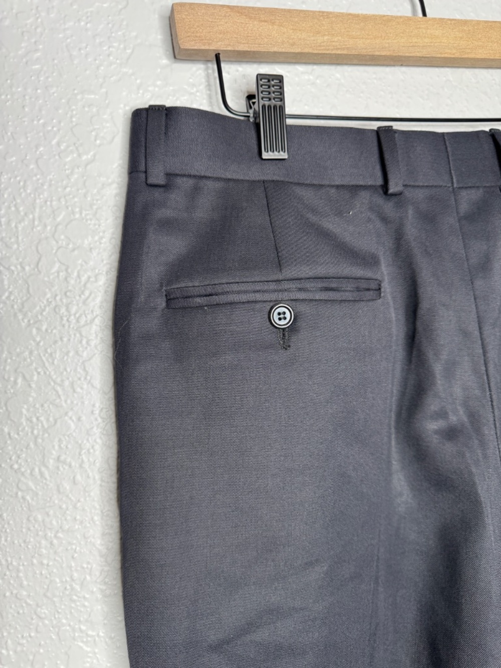 Louis Raphael Black Pleated Dress pants W 31' x Inseam 30" straight wool & poly - Picture 9 of 12